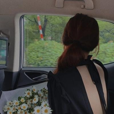 企业家之子又出大瓜：直播带货翻车，家长出面回应，深夜
